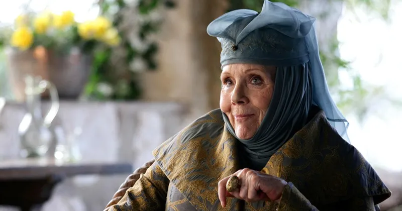 Olenna Tyrell – bà hoàng gai góc.