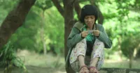 Nắng lang thang tìm mẹ Mưa trong đêm