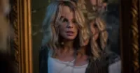 The Disappointments Room – Ám ảnh còn bỏ ngỏ