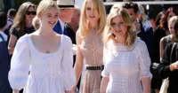 Những Kẻ Khát Tình lung linh trên thảm đỏ Cannes