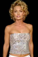 Kelly Carlson