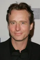 Linus Roache