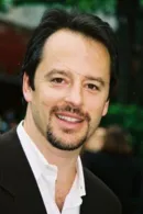 Gil Bellows
