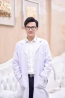 Dược Sĩ Tiến