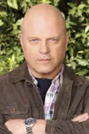 Michael Chiklis