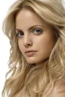 Mena Suvari