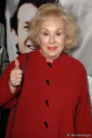 Doris Roberts