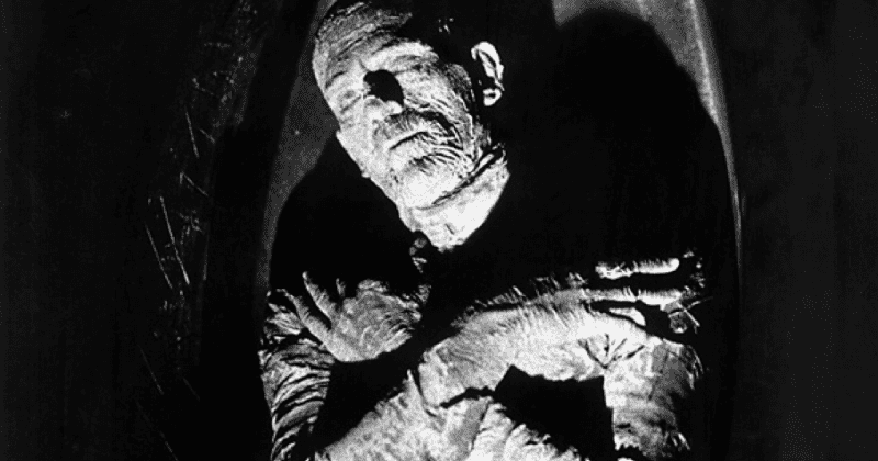 Boris Karloff trong The Mummy(1932)
