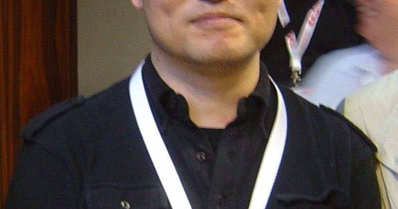 Aoyama Gosho 