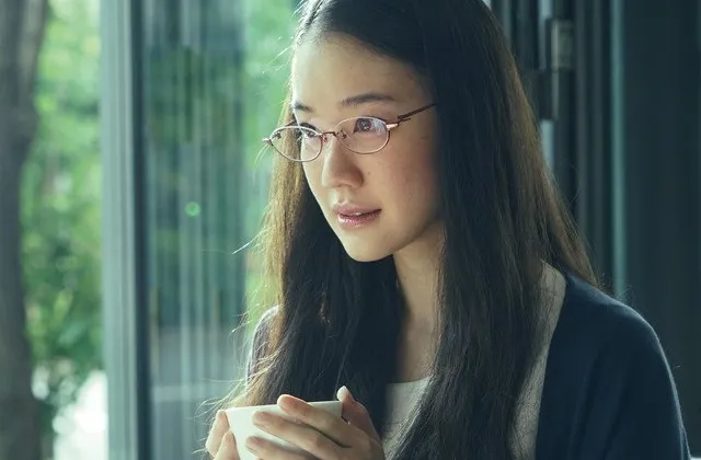 Aoi Yu vai Kamishiro Rize