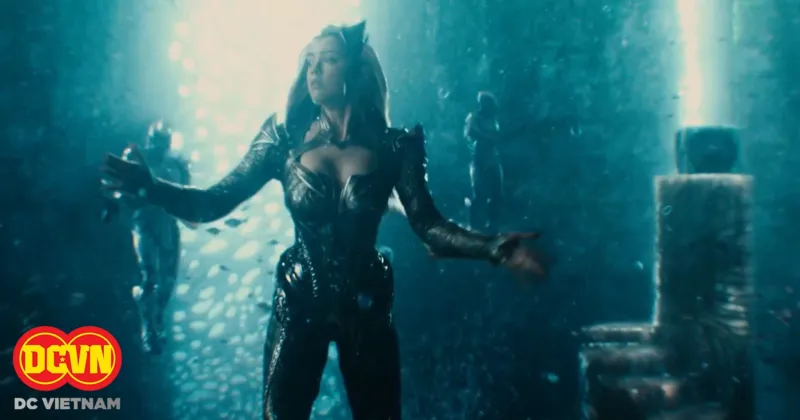 Mera (Amber Heard)