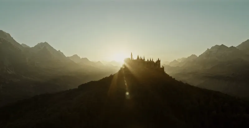 Lâu đài cổ Hohenzollern trong trailer A cure for wellness