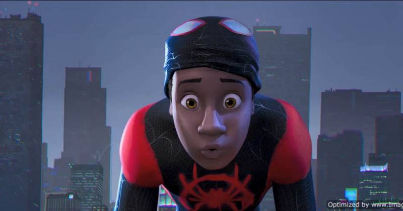 Spider-Man trong vũ trụ mới sẽ xuất hiện dưới diện mạo của 1 thiếu niên gốc Phi.