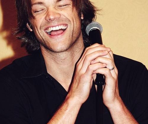 Jared Padalecki –  cậu em Sam Winchester (hay Fans Việt gọi với cái tên dễ thương là Nai).