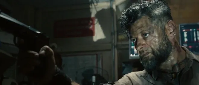 Kh&aacute;n giả vẫn chưa r&otilde; về danh t&iacute;nh của nh&acirc;n vật do Andy Serkis thủ vai.