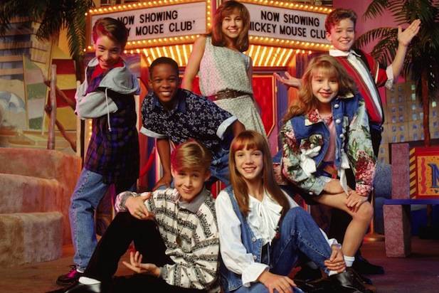 Ryan Gosling bắt đầu sự nghiệp diễn xuất vào năm 1993 với chương trình The Mickey Mouse Club của Disney. Qua chương trình này, anh trở thành bạn bè thân thiết với Justin Timberlake. (Disney)