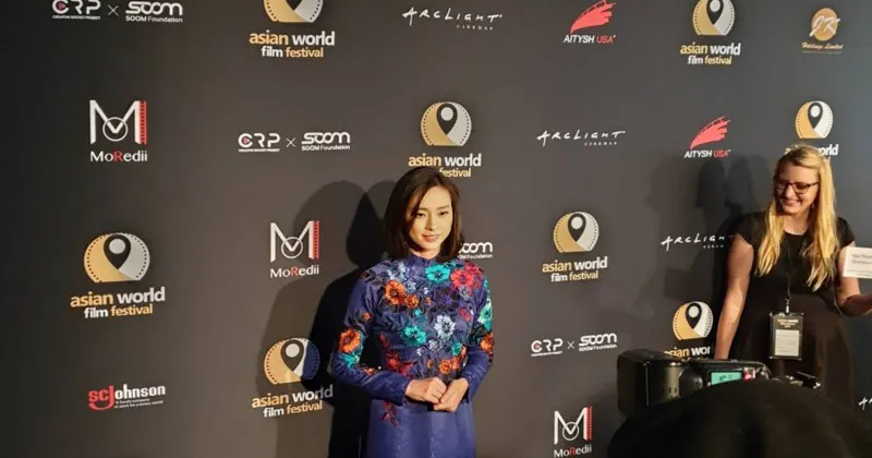 Ngô Thanh Vân trong tà áo dài quảng bá cho Cô Ba Sài Gòn
