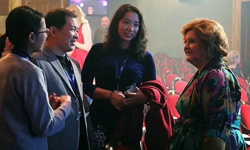 Lương Đ&igrave;nh Dũng (thứ hai từ tr&aacute;i sang) ở LHP Tallinn Black Nights năm 2017