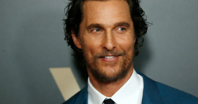18. D&ugrave; phong độ của Matthew McConaughey bị giảm s&uacute;t trong năm 2005 nhưng anh vẫn l&agrave; Người đ&agrave;n &ocirc;ng gợi cảm nhất. (observatoriodocinema)