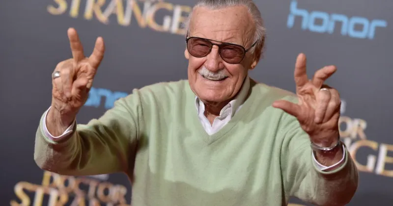 Stan Lee trở thành một trong những biểu tượng văn hóa đại chúng. (Variety)