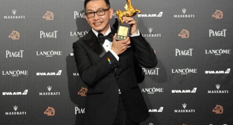 Giải Nam phụ xuất sắc nhất thuộc về nam diễn viên Hồng Kông Viên Phú Hoa. (Ảnh: The Straits Times)