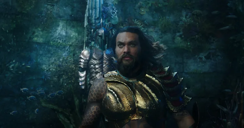 Aquaman có lượng vé bán sớm cao hơn Venom. Ảnh: Variety