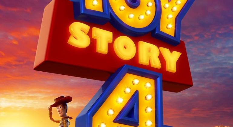 Poster quốc tế của Toy Story 4 (Disney Ireland)