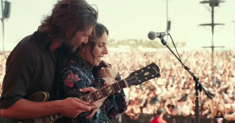 Vì Sao Vụt Sáng đã đưa Bradley Cooper và Lady Gaga thăng hoa trong mắt giới phê bình (rfm)