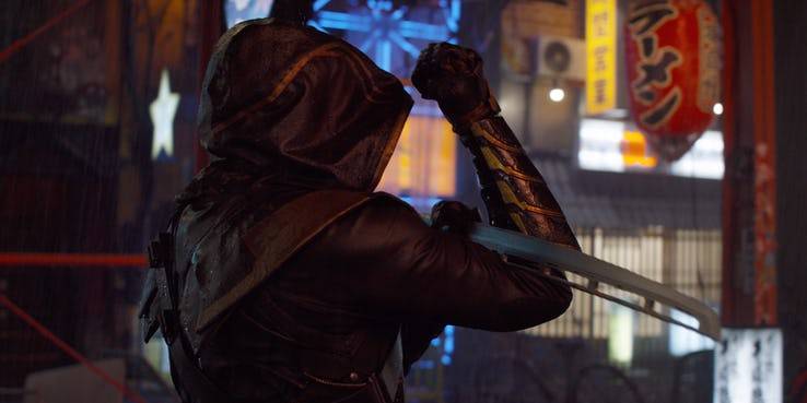 Hawkeye chuyển sang làm kiếm sĩ Ronin trong Avengers: Endgame. 