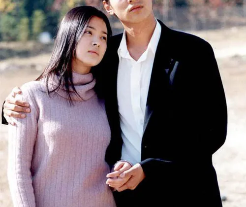 Han Tae Seok v&agrave; Yoon Eun Seo (Ảnh: Soompi)