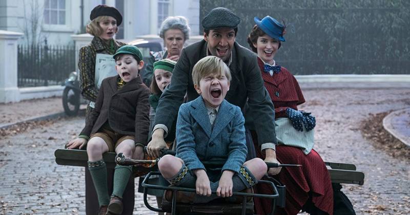 Mary Poppins Trở Lại xứng đáng được nhìn nhận độc lập so với phần đầu tiên (IMDb)