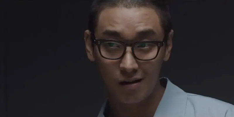 Joo Ji Hoon trong vai Kang Tae Oh (Ảnh: Han Cinema)