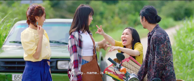 Ngọc Trinh, Diệu Nhi, La Th&agrave;nh nhận được sự gi&uacute;p đỡ của Việt Hương 