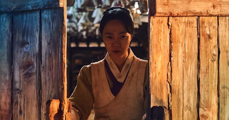 Nếu so với Dạ Quỷ, Kingdom hay hơn rất nhiều. (Ảnh: IMDb)