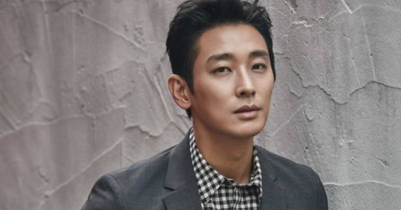 Joo Ji-hoon trở nên nổi tiếng với vai Thái tử Lee Shin trong Goong, nhưng scandal ma túy đã khiến sự nghiệp anh rơi vào vực thẳm. 