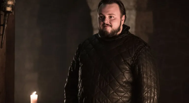 Samwell Tarley (John Bradley) rất vui mừng khi gặp lại Jon tại Winterfell nhưng anh đang có 1 bí mật to lớn để chia sẻ