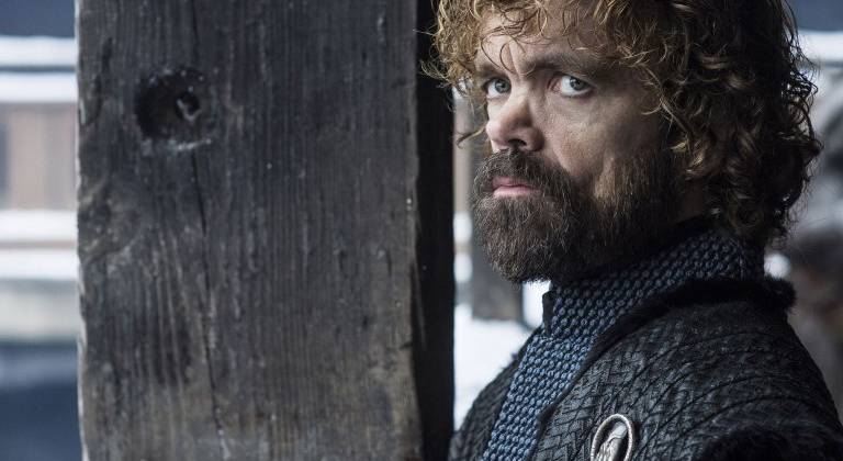 Tyrion Lannister (Peter Dinklage) – quân sư của Daenerys cũng trở lại Winterfell sau một thời gian dài chưa ghé thăm nơi đây kể từ mùa 1