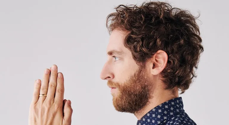 Thomas Middleditch l&agrave; gương mặt mới của Zombieland 2 (Variety)
