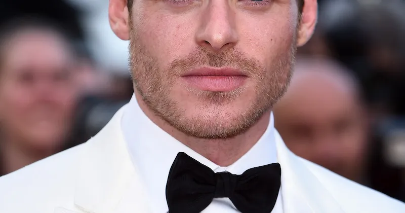 Ngôi sao của series đình đám Game of Thrones – Richard Madden vào vai John Reid – quản lý và cũng là người tình của nam danh ca đại tài Elton John