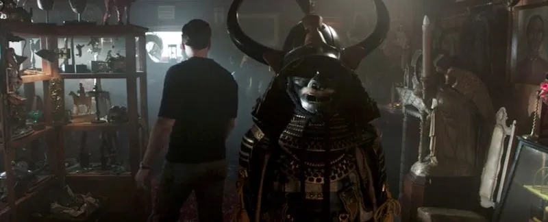 Khán giả tò mò về bộ giáp Samurai sau khi xem Annabelle: Ác Quỷ Trở Về