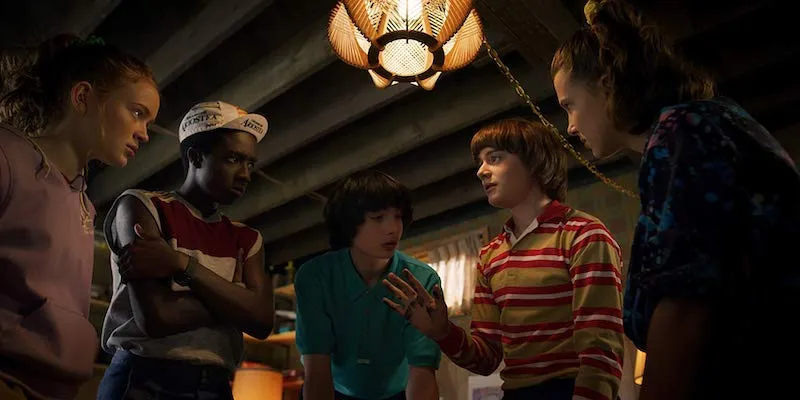 Nh&oacute;m bạn chuẩn bị đối đầu với Quỷ T&acirc;m Linh trong Stranger Things 3