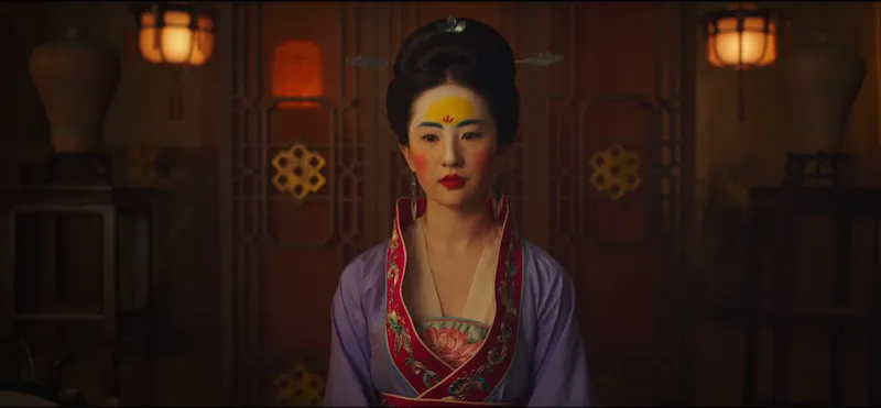 Họa mặt &ldquo;sương sương&rdquo; theo phong c&aacute;ch Mộc Lan