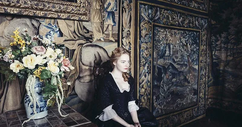 Emma Stone biến hoá linh hoạt cùng nhân vật Abigail trong The Favourite