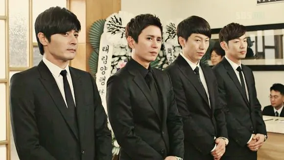 Ảnh: Korean Drama Fashion