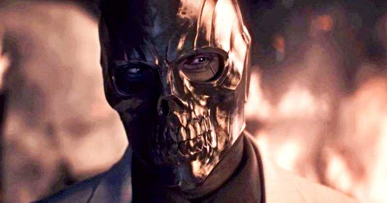 Nhan vật Black Mask của Ewan McGregor (Ảnh: MovieWeb)