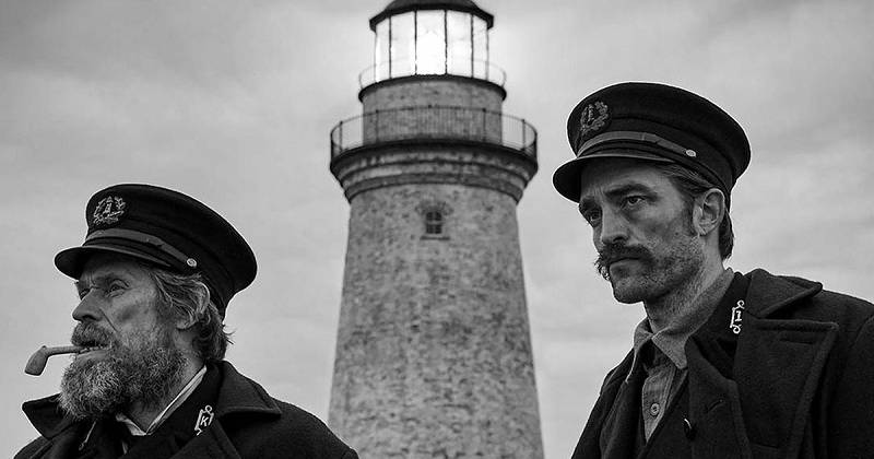 The Lighthouse gây ấn tượng với phong cách trắng đen. Ảnh: IMDb.
