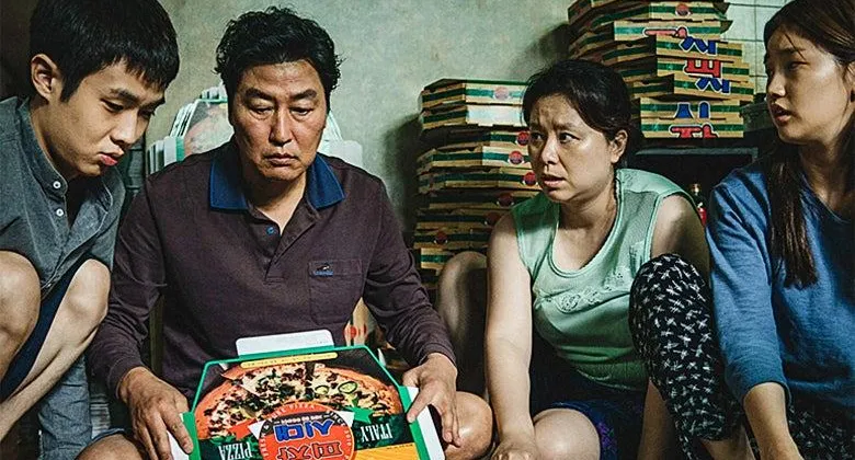 Parasite (K&yacute; Sinh Tr&ugrave;ng) l&agrave; phim H&agrave;n đại thắng ở cả mặt trận ph&ecirc; b&igrave;nh v&agrave; ph&ograve;ng v&eacute; năm 2019. 
