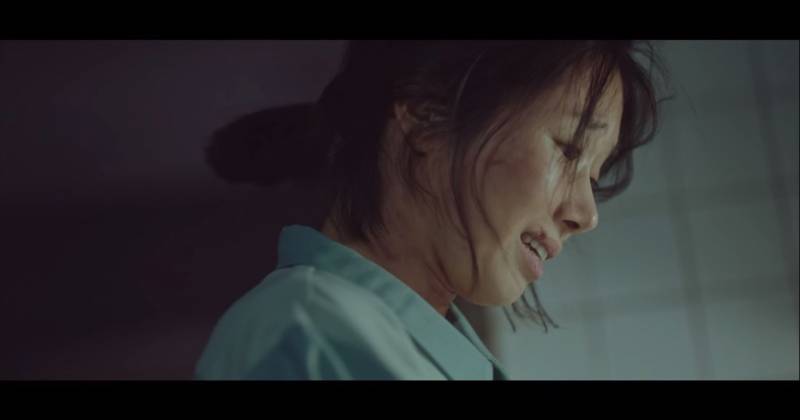 Ko Eun Min đóng vai Song Jeong Hye phiên bản trẻ. 