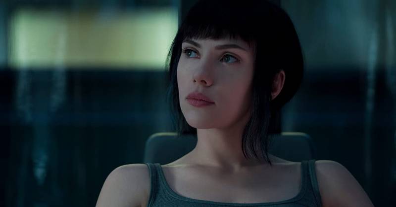 Ghost in the Shell - "bom xịt" tập trung nhiều vào tạo dựng bối cảnh mà bỏ qua nội dung. 