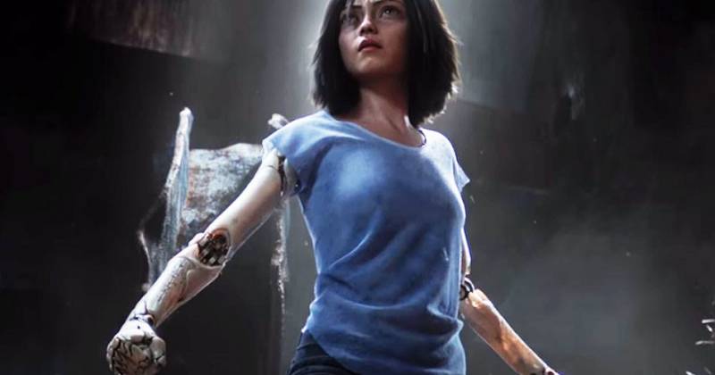 Alita: Battle Angel, chuyển thể từ manga Gunnm có chất lượng khá ổn. 